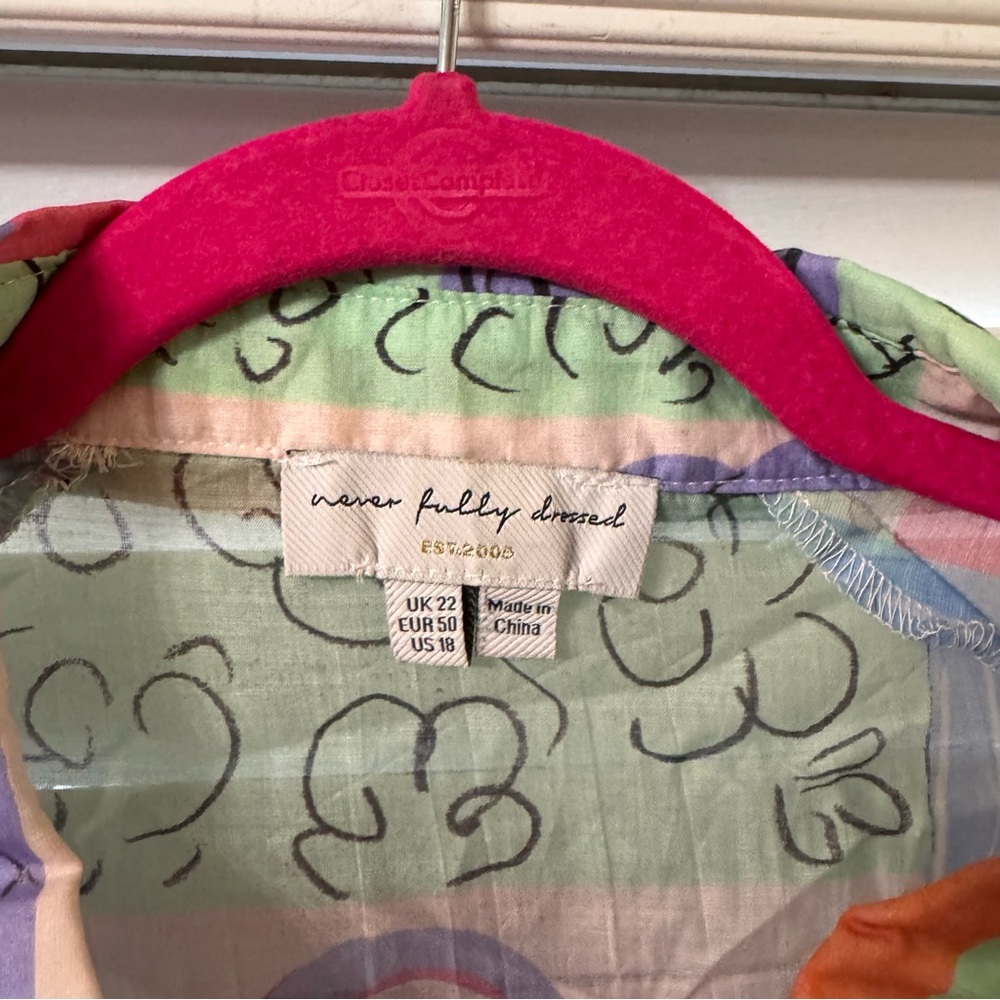 Never Fully Dressed Portrait Multicolor Sheer Blo… - image 3